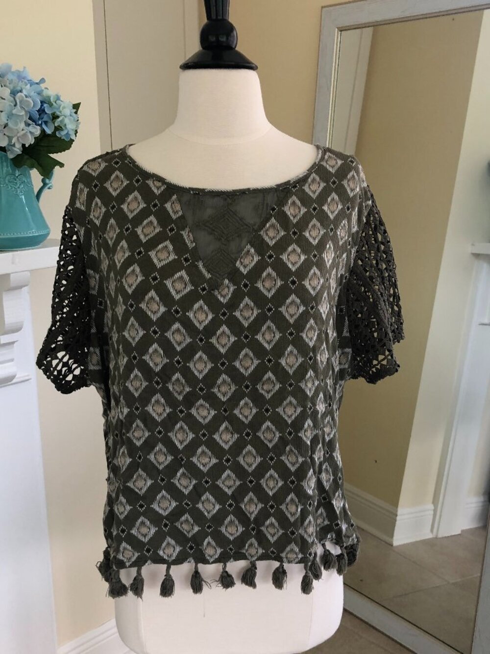 Army Green Crochet Fringe Hem Boxy Boho Top Size 22/24W